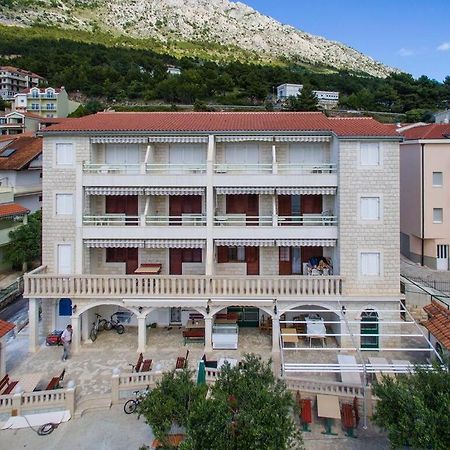 Apartments Tihomir Musac Omis Exterior photo