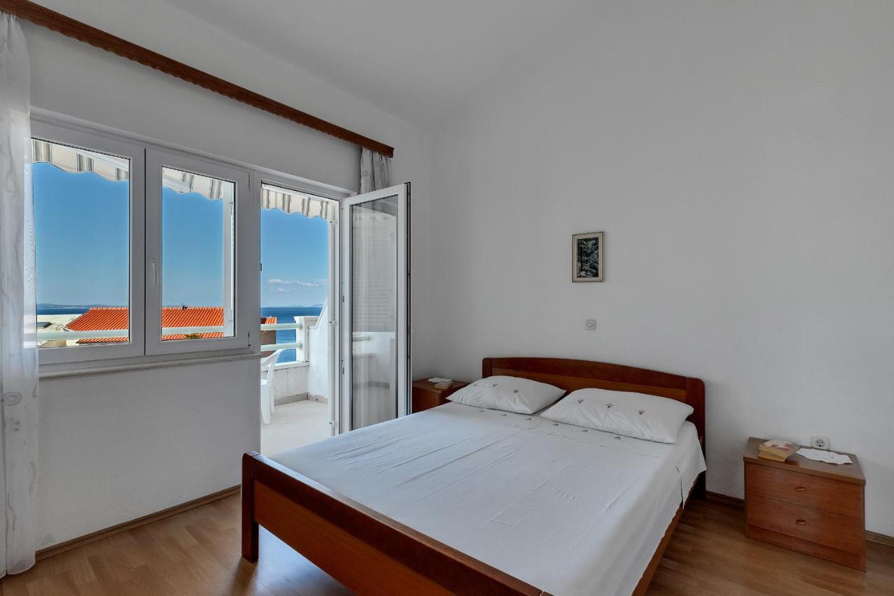 Apartments Tihomir Musac Omis Exterior photo